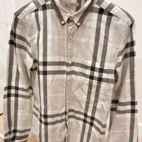 Burberry Men’s Shirt - Picture 2 of 4